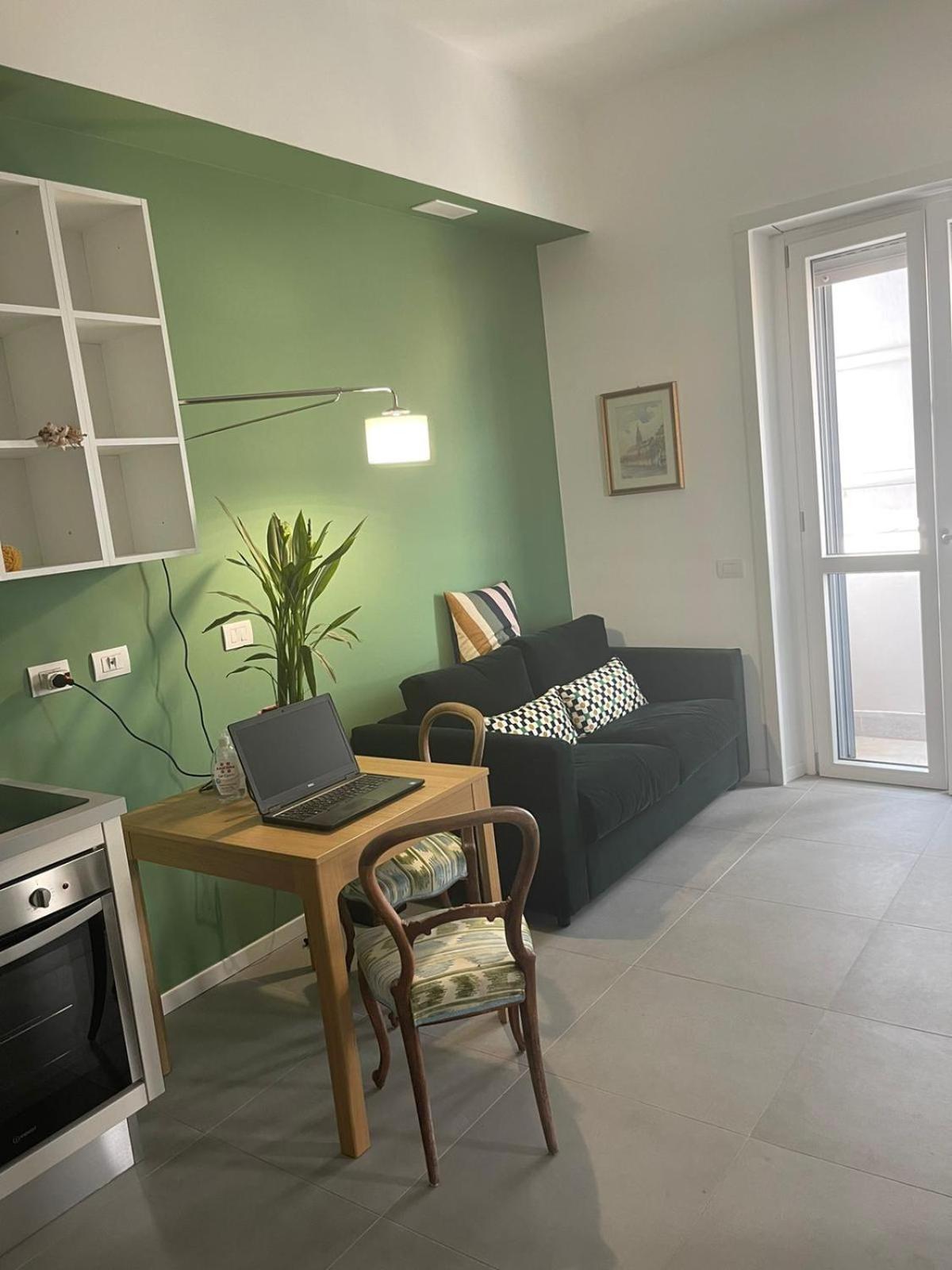 Apartment - Porta Romana Newly 2 Bedrooms With 2 Bathrooms Subway Metro 3 Stops To Duomo *