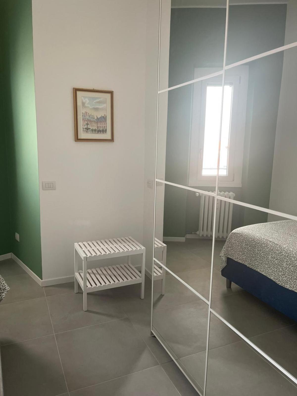 - Porta Romana Newly 2 Bedrooms With 2 Bathrooms Subway Metro 3 Stops To Duomo * Mailand